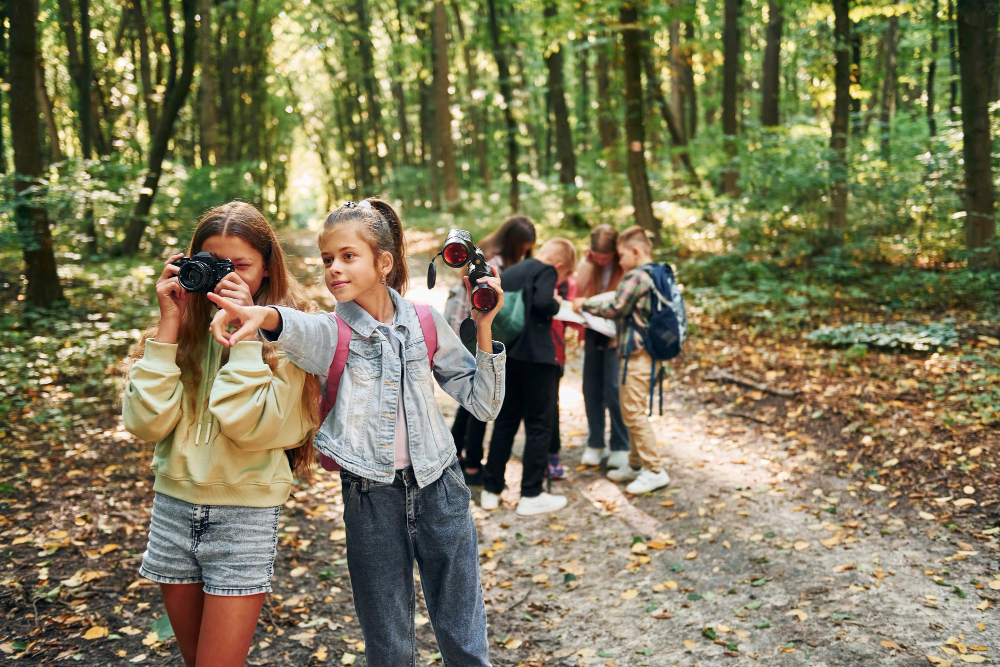 Kids exploring on Field Trips to the woods Houston GT Rainard